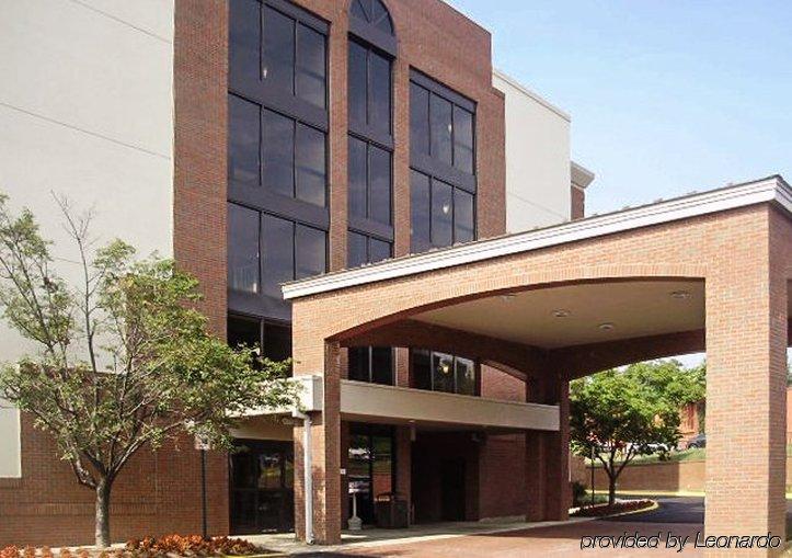 וודברידג' Comfort Suites Near Potomac Mills מראה חיצוני תמונה